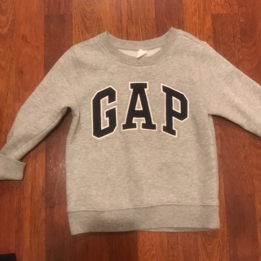 Gap crew neck sweatshirt
